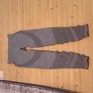 Victoria's Secret PINK cutout leggings size XS